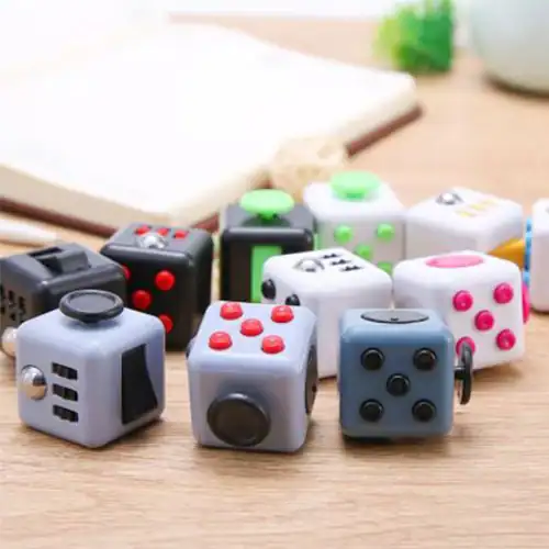 Alternative view of Fidget cube - camouflage