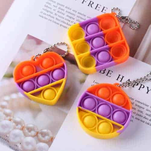 Alternative view of Pop It sleutelhanger - Vierkant regenboog